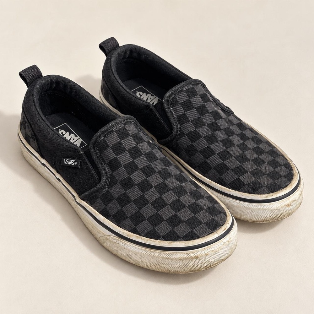 Vans Black & Charcoal Checkerboard Slip-On Sneakers — Youth 5